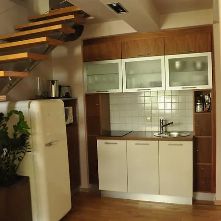 Apartman Adora *