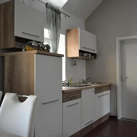 Apartman Adora