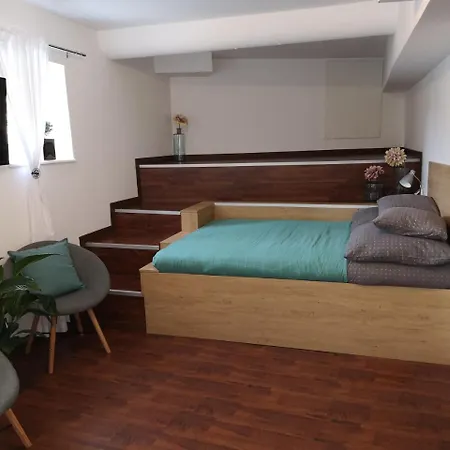 Adora Daire Ljubljana